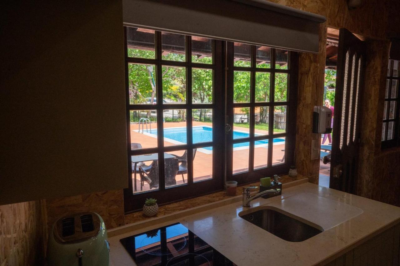 Pinhawood Villa Resende Buitenkant foto